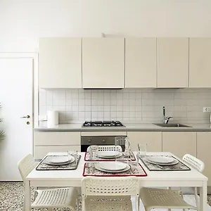 https://ca-girolamo-apartment.hotelslidodijesolo.com