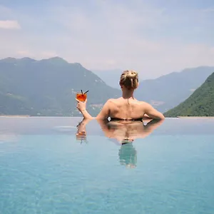 Paradiso Hotel