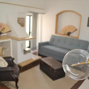 https://upstairs-lazy-terrace.lecce-hotels.com